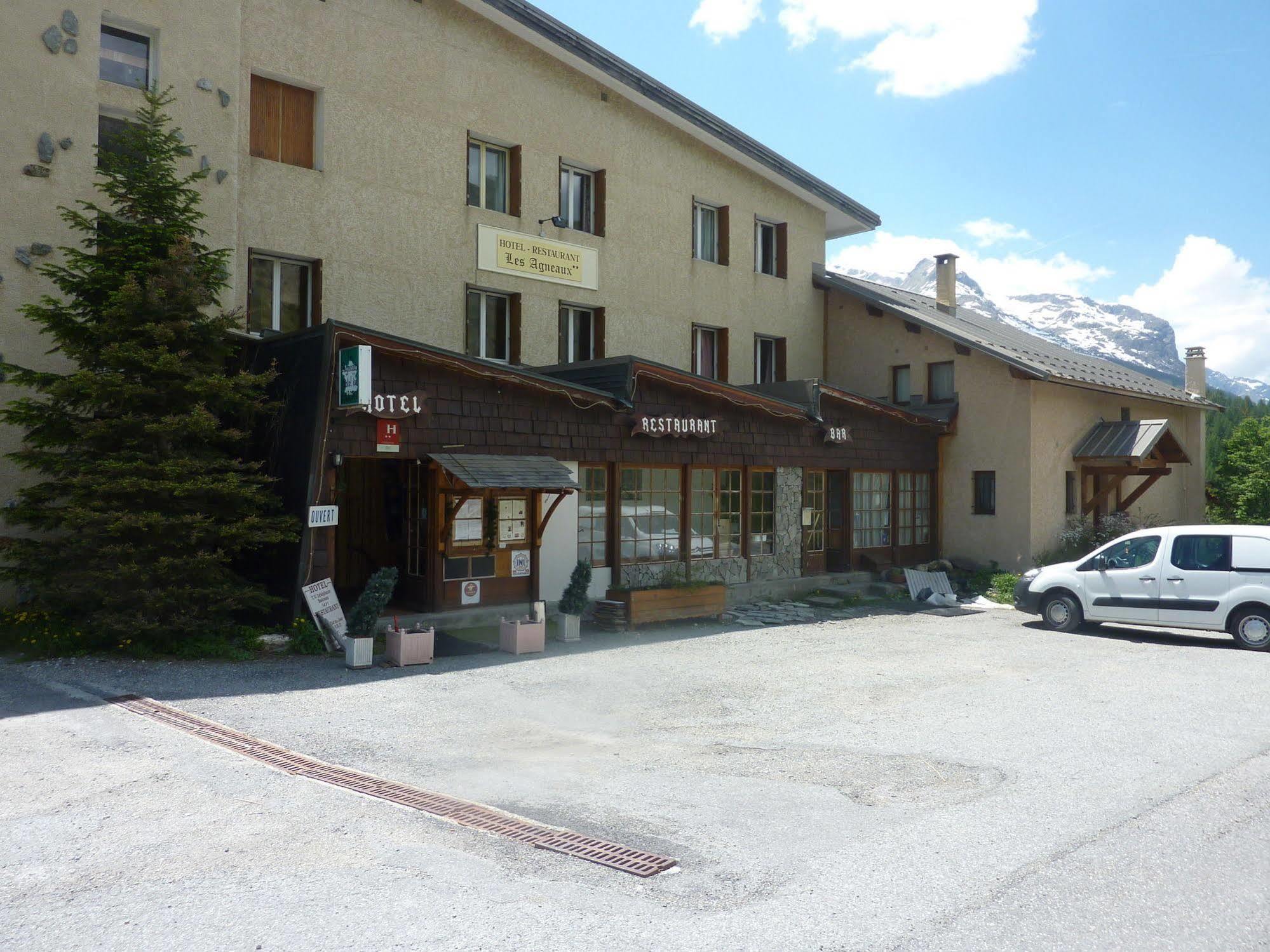 Les Agneaux Hotel Villar-d'Arene Ngoại thất bức ảnh